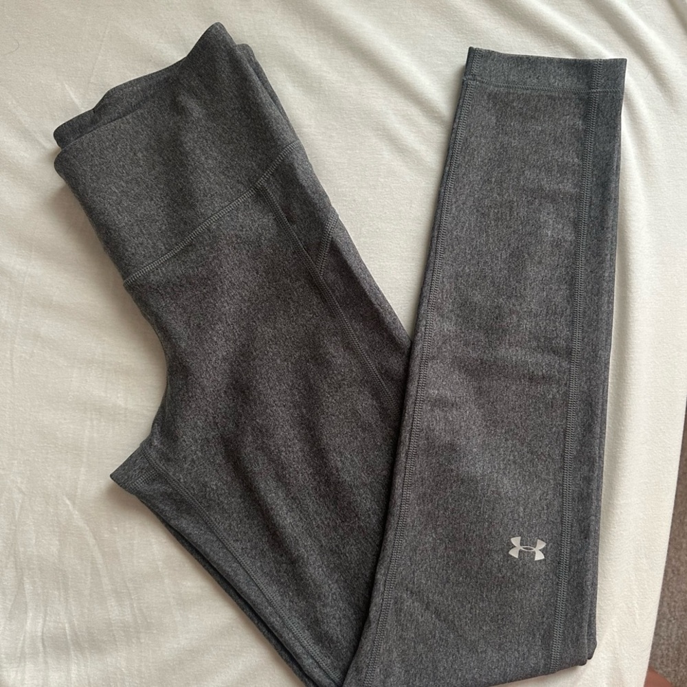 NWOT Under Armour Gray Women's Leggings